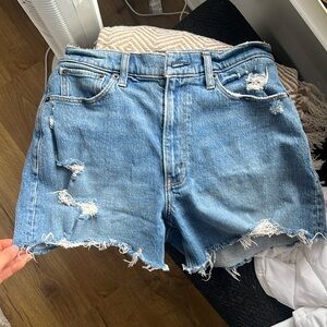 Abercrombie Curve Love High Rise 4 Inch Mom Shorts Size 27